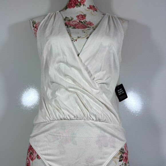 Express Women’s Cream Flowy Camisole Tank Bodysuit NWOT Size Medium Low Cut - Picture 1 of 5
